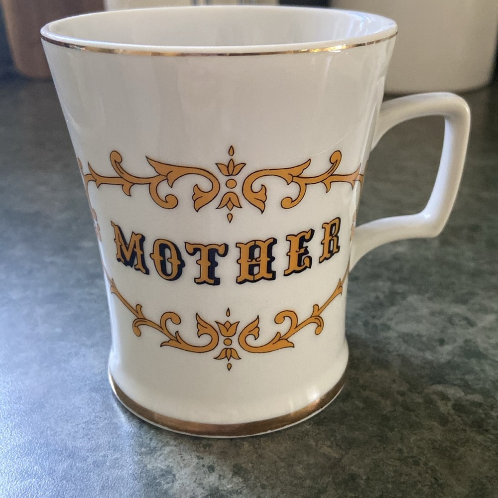 Vintage Mother & Father mugs - Picture 2 of 7